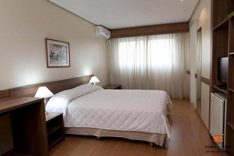 Embaixador & Centro De Eventos By Fast10 Hotel 3*
