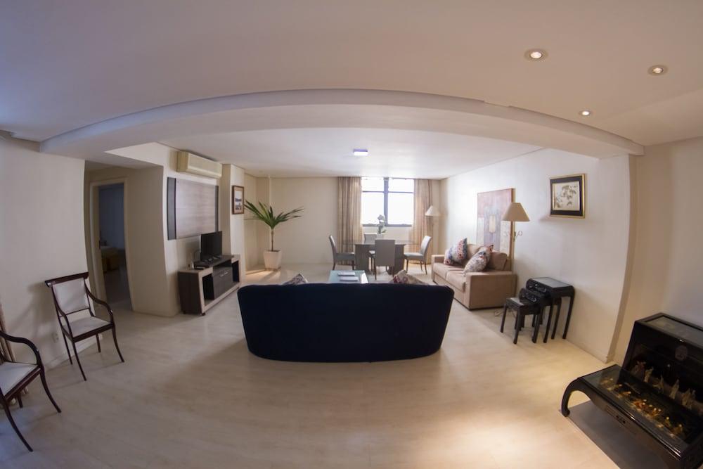Embaixador & Centro De Eventos By Fast10